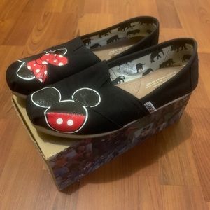 Custom Mickey/Minnie Toms